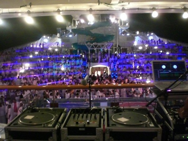dj set up.jpg - 61.38 Kb